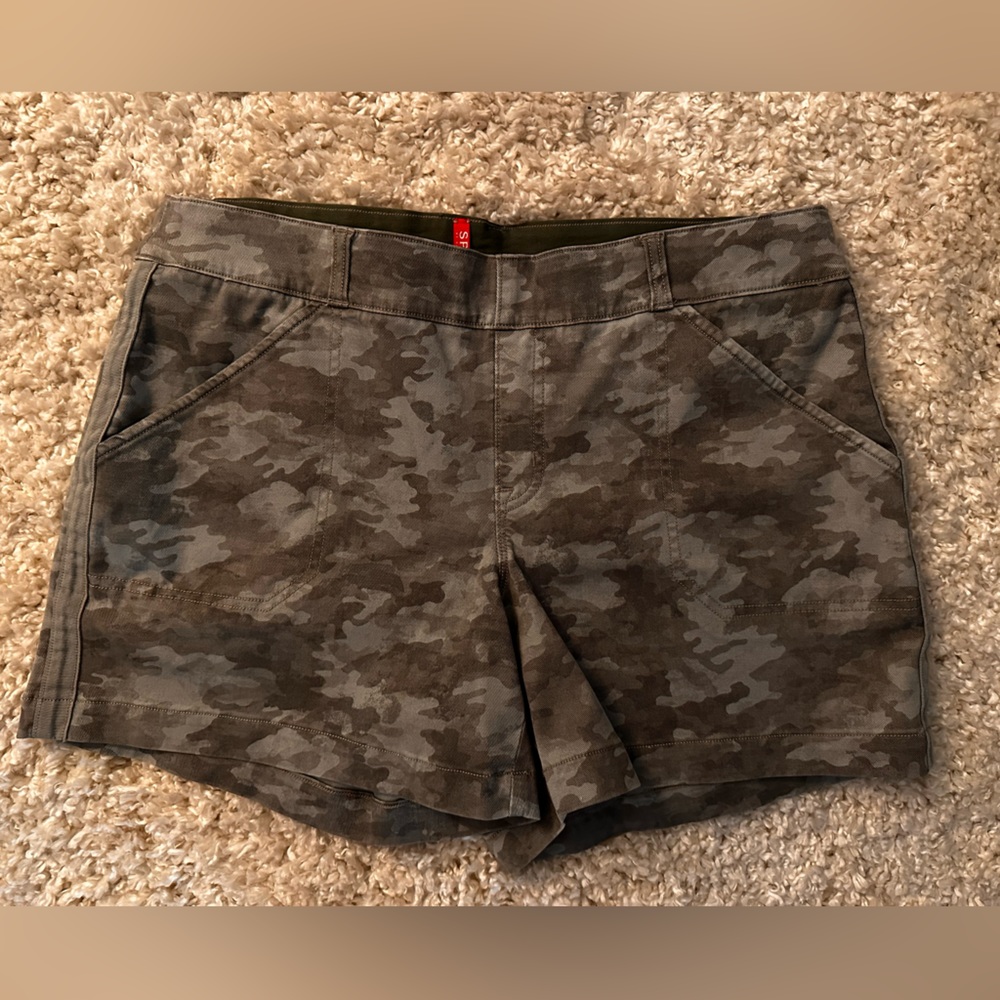SPANX Camo Shorts